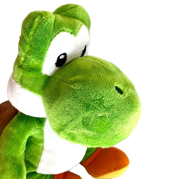 Build-A-Bear ONLINE EXCLUSIVE Super Mario Bros Yoshi 12" Plush Stuffed Animal - Picture 3 of 11
